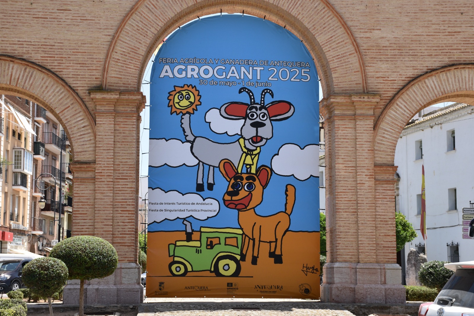 Hugo. Feria primavera. Puerta de estepa frontal